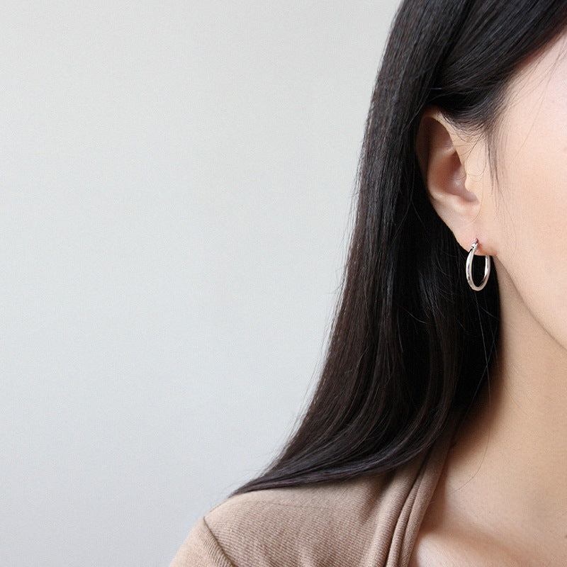 simple and personalized geometric hollow circular rings S925 pure silver earrings