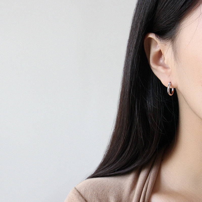 simple and personalized geometric hollow circular rings S925 pure silver earrings